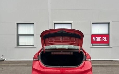 Hyundai Solaris II рестайлинг, 2018 год, 1 060 000 рублей, 12 фотография