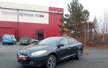 Renault Fluence I, 2012 год, 750 000 рублей, 2 фотография