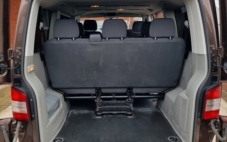 Volkswagen Caravelle T5, 2014 год, 2 100 000 рублей, 8 фотография