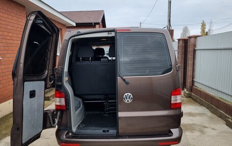 Volkswagen Caravelle T5, 2014 год, 2 100 000 рублей, 7 фотография