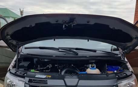 Volkswagen Caravelle T5, 2014 год, 2 100 000 рублей, 22 фотография