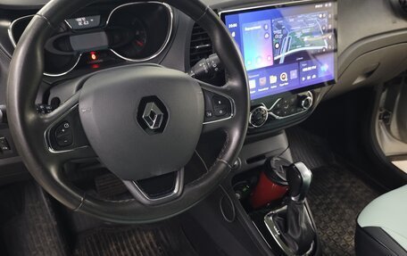 Renault Kaptur I рестайлинг, 2018 год, 1 950 000 рублей, 5 фотография