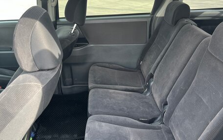 Toyota Voxy II, 2009 год, 1 365 000 рублей, 11 фотография