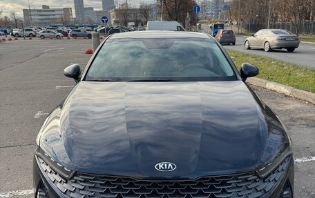 KIA K5, 2021 год, 2 220 000 рублей, 1 фотография
