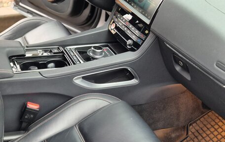 Jaguar F-Pace, 2020 год, 3 460 000 рублей, 15 фотография