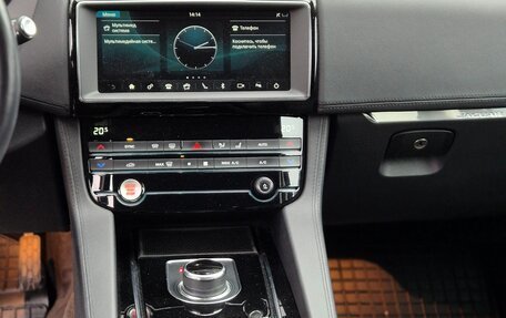 Jaguar F-Pace, 2020 год, 3 460 000 рублей, 8 фотография