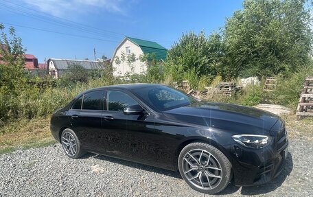 Mercedes-Benz E-Класс, 2021 год, 4 550 000 рублей, 2 фотография