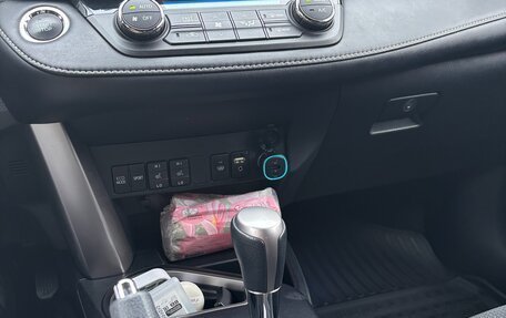 Toyota RAV4, 2017 год, 2 045 000 рублей, 19 фотография