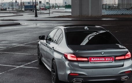 BMW 5 серия, 2018 год, 3 300 000 рублей, 6 фотография