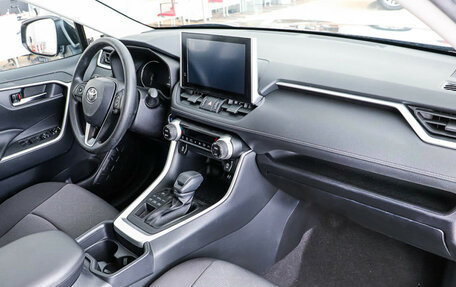 Toyota RAV4, 2025 год, 4 790 000 рублей, 7 фотография