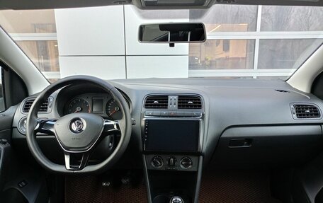 Volkswagen Polo VI (EU Market), 2017 год, 1 145 000 рублей, 7 фотография