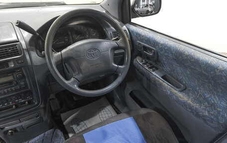 Toyota Ipsum II, 1997 год, 579 000 рублей, 11 фотография