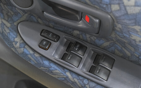 Toyota Ipsum II, 1997 год, 579 000 рублей, 17 фотография