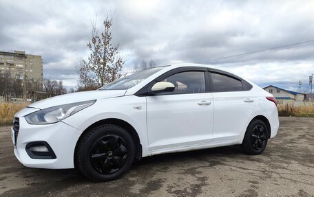 Hyundai Solaris II рестайлинг, 2020 год, 830 000 рублей, 4 фотография