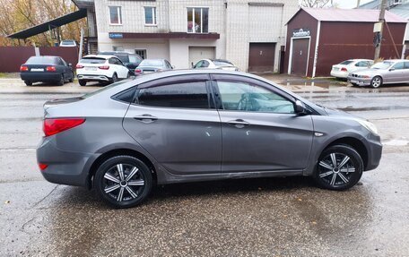 Hyundai Solaris II рестайлинг, 2012 год, 395 000 рублей, 6 фотография