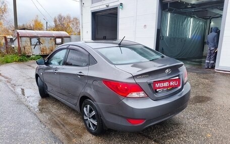 Hyundai Solaris II рестайлинг, 2012 год, 395 000 рублей, 3 фотография