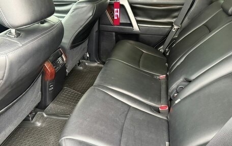 Toyota Land Cruiser Prado 150 рестайлинг 2, 2013 год, 3 070 000 рублей, 14 фотография