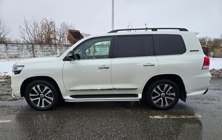Toyota Land Cruiser 200, 2018 год, 7 950 000 рублей, 16 фотография