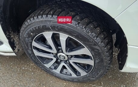 Toyota Land Cruiser 200, 2018 год, 7 950 000 рублей, 15 фотография