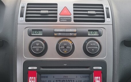 Volkswagen Touran III, 2008 год, 765 000 рублей, 12 фотография