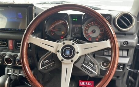 Suzuki Jimny, 2022 год, 1 300 000 рублей, 18 фотография