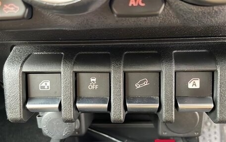 Suzuki Jimny, 2022 год, 1 300 000 рублей, 22 фотография