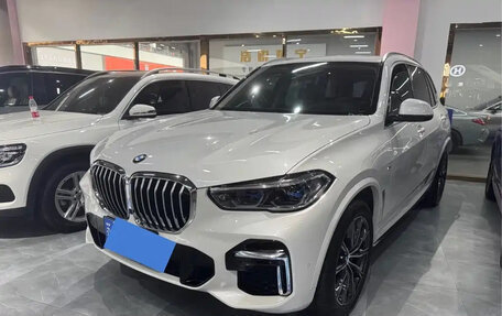 BMW X5, 2022 год, 5 900 000 рублей, 2 фотография