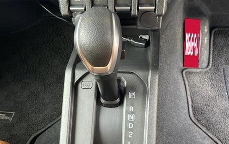 Suzuki Jimny, 2022 год, 1 300 000 рублей, 26 фотография