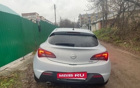 Opel Astra J, 2011 год, 725 000 рублей, 2 фотография