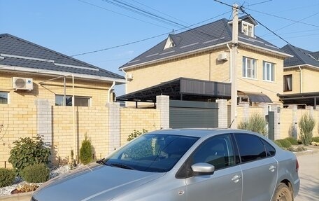 Volkswagen Polo VI (EU Market), 2015 год, 950 000 рублей, 3 фотография