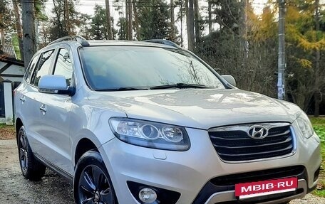 Hyundai Santa Fe III рестайлинг, 2011 год, 1 600 000 рублей, 2 фотография