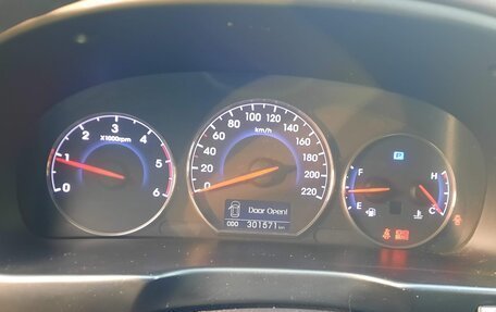 Hyundai Santa Fe III рестайлинг, 2011 год, 1 600 000 рублей, 5 фотография