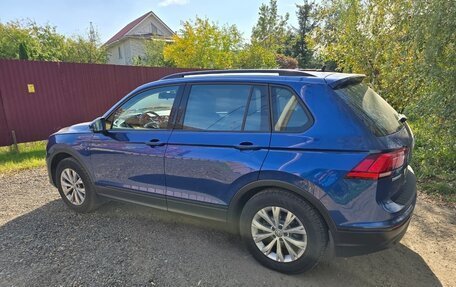 Volkswagen Tiguan II, 2020 год, 2 200 000 рублей, 4 фотография