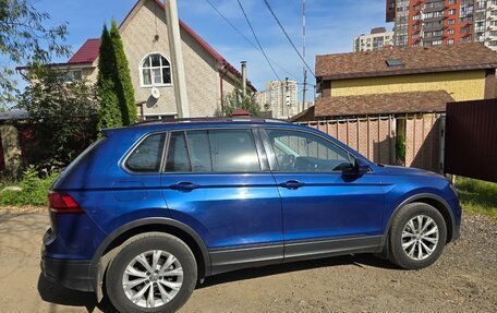 Volkswagen Tiguan II, 2020 год, 2 200 000 рублей, 12 фотография