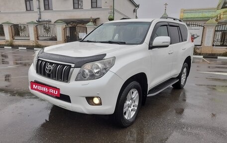 Toyota Land Cruiser Prado 150 рестайлинг 2, 2012 год, 1 750 000 рублей, 2 фотография