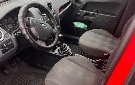 Ford Fusion I, 2006 год, 250 000 рублей, 6 фотография