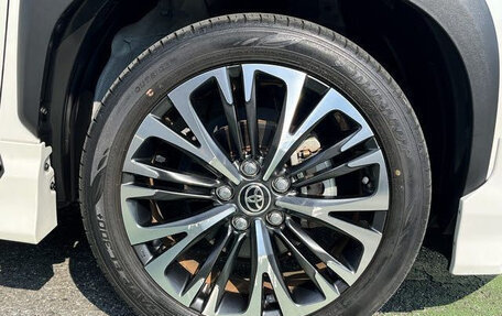 Toyota Yaris Cross, 2022 год, 1 550 035 рублей, 8 фотография