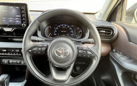 Toyota Yaris Cross, 2022 год, 1 550 035 рублей, 15 фотография