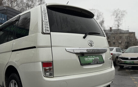 Toyota ISis I, 2012 год, 1 399 000 рублей, 15 фотография