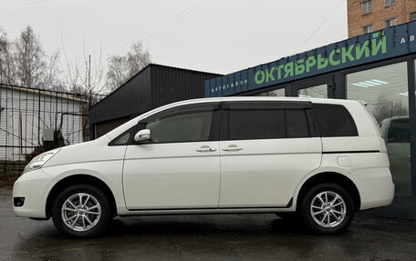 Toyota ISis I, 2012 год, 1 399 000 рублей, 3 фотография