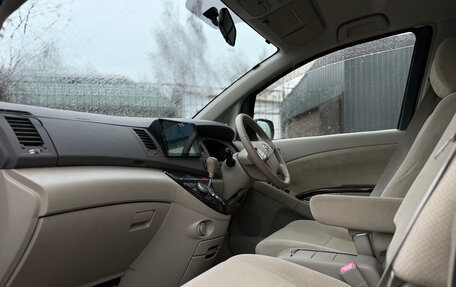 Toyota ISis I, 2012 год, 1 399 000 рублей, 23 фотография