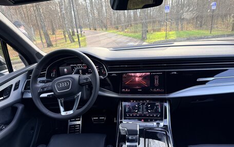 Audi SQ7, 2024 год, 15 000 000 рублей, 16 фотография