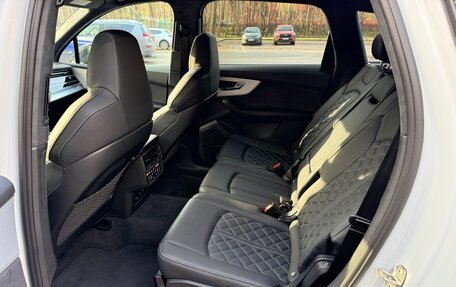 Audi SQ7, 2024 год, 15 000 000 рублей, 19 фотография