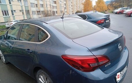 Opel Astra J, 2014 год, 765 000 рублей, 5 фотография