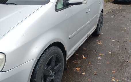 Volkswagen Touran III, 2004 год, 577 000 рублей, 18 фотография