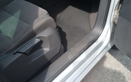 Volkswagen Touran III, 2004 год, 577 000 рублей, 9 фотография