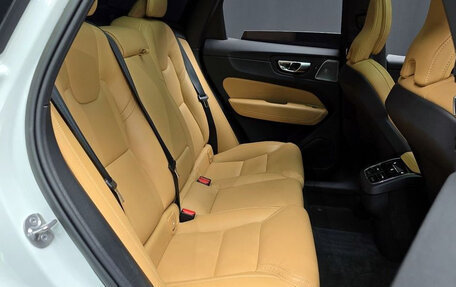 Volvo XC60 II, 2022 год, 3 860 000 рублей, 12 фотография