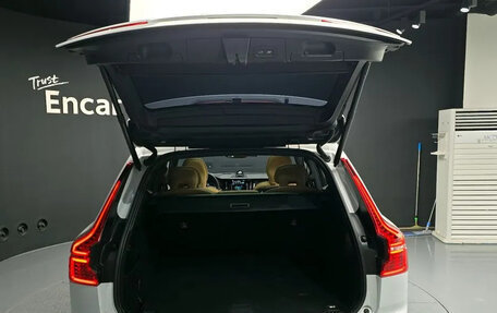 Volvo XC60 II, 2022 год, 3 860 000 рублей, 20 фотография