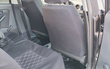 SEAT Ibiza III рестайлинг, 2005 год, 330 000 рублей, 5 фотография