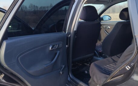 SEAT Ibiza III рестайлинг, 2005 год, 330 000 рублей, 12 фотография